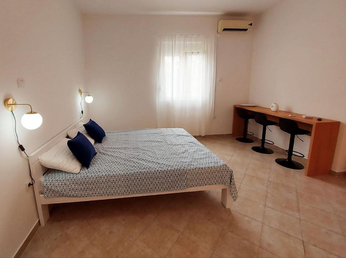 Apartmani Radovic Bijela Εξωτερικό φωτογραφία