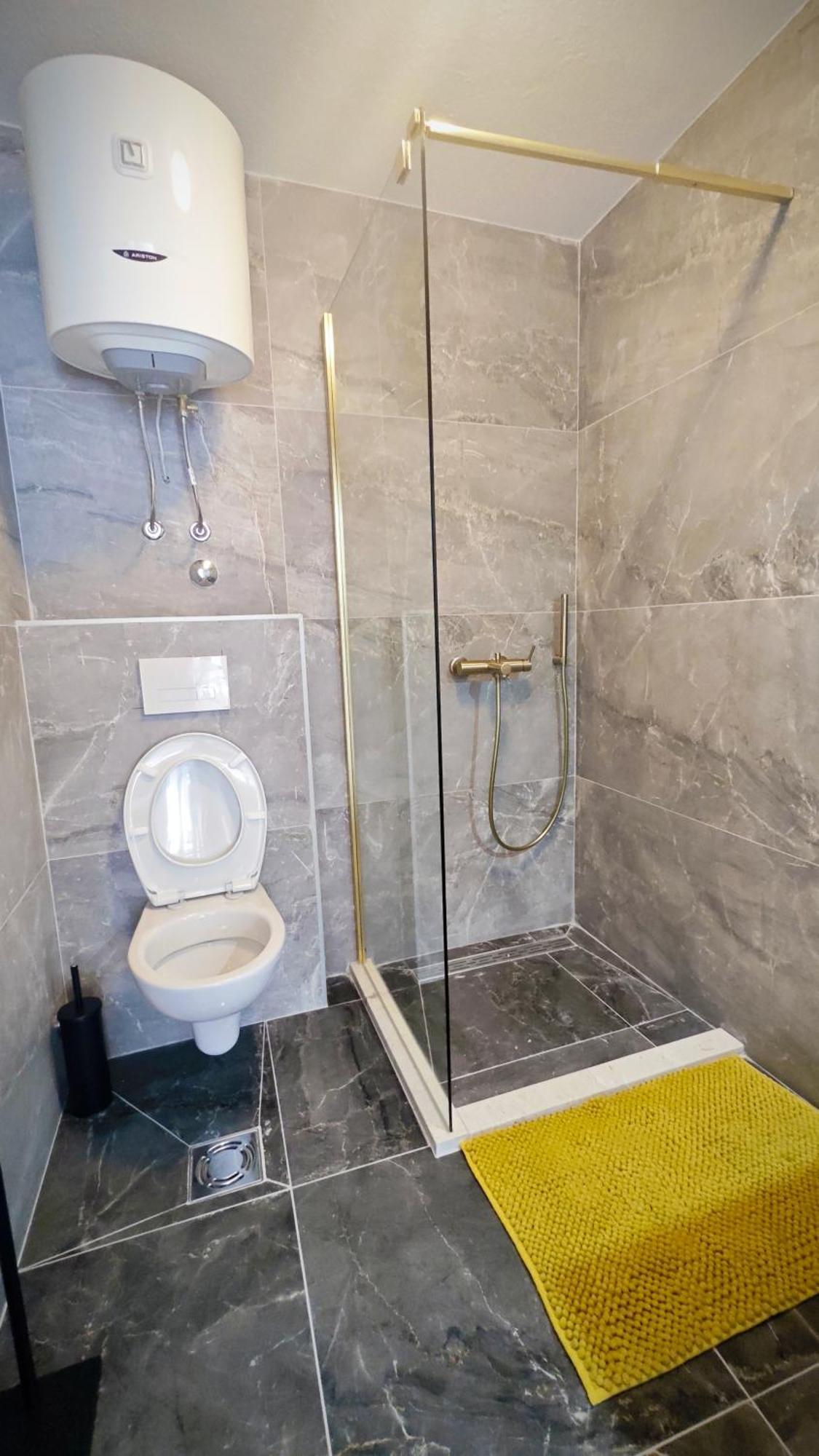 Apartmani Radovic Bijela Εξωτερικό φωτογραφία